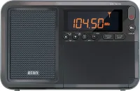 Eton Elite Traveler ön görünüm, turuncu aydınlatmalı LCD ekran